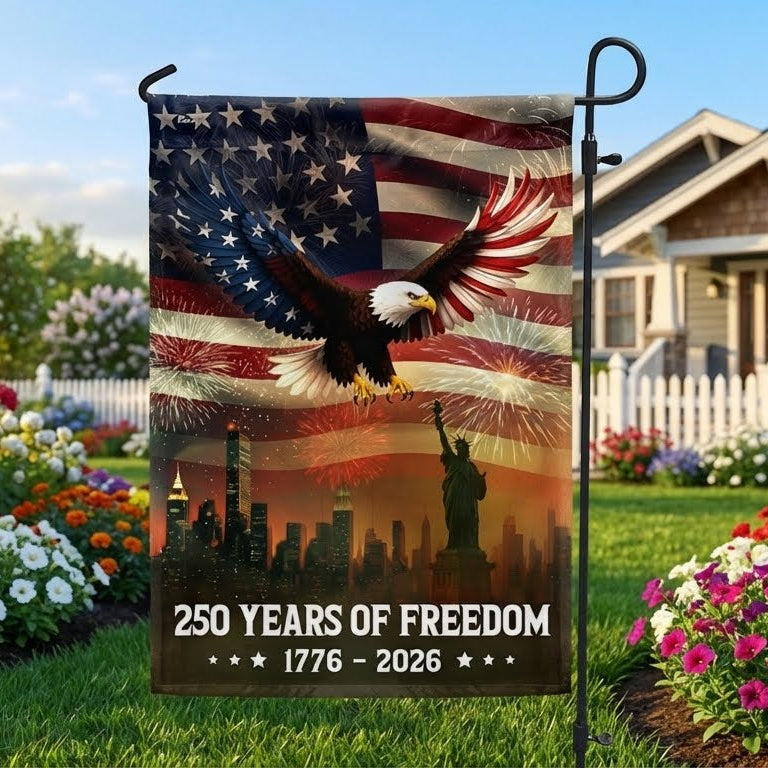 250th Anniversary American Flag | Eagle Statue of Liberty Patriotic Fl ...