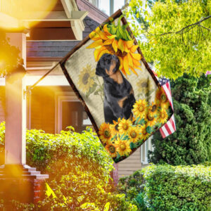 Adorable Rottweiler Flag FLAGWIX  ™ Rottweiler Dog With Sunflower Flag
