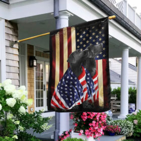 FLAGWIX™ Labrador Retrievers U.S Patriot Wrapped in Glory Flag