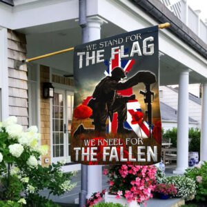 Remembrance Day Flag We Kneel For The Fallen THB3300Fv3