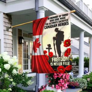 Canada Veteran Flag In Memory Of Those Who Have Made The Ultimate Sacrifice Canadian Heroes Freedom Is Never Free MLN04F