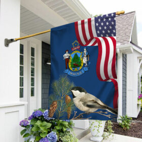 Maine State Chickadee Bird and Pine Cone Flag MLN1141Fv26