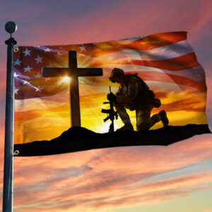 Memorial Day Soldier Veteran American Grommet Flag QNN845GF
