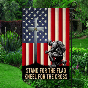 FLAGWIX  Veteran Kneeling Christ Cross American Flag MLN2286F